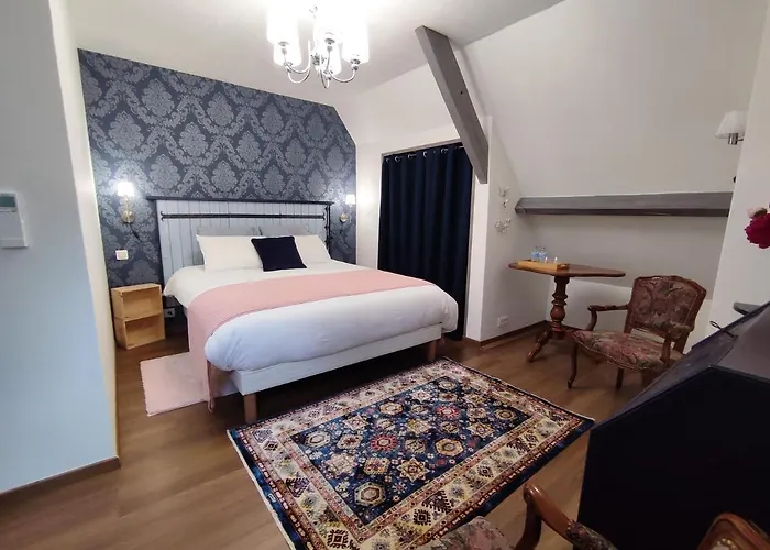 Aux Couleurs D'esteil Bed & Breakfast 4*