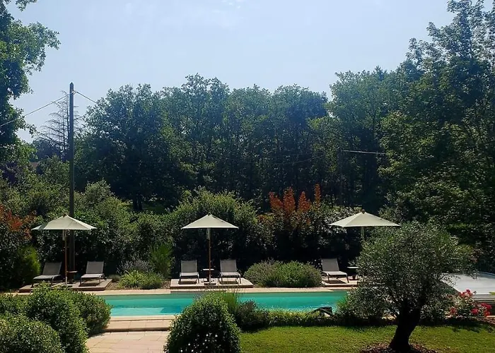 Aux Couleurs D'esteil Bed & Breakfast Sainte-Nathalène